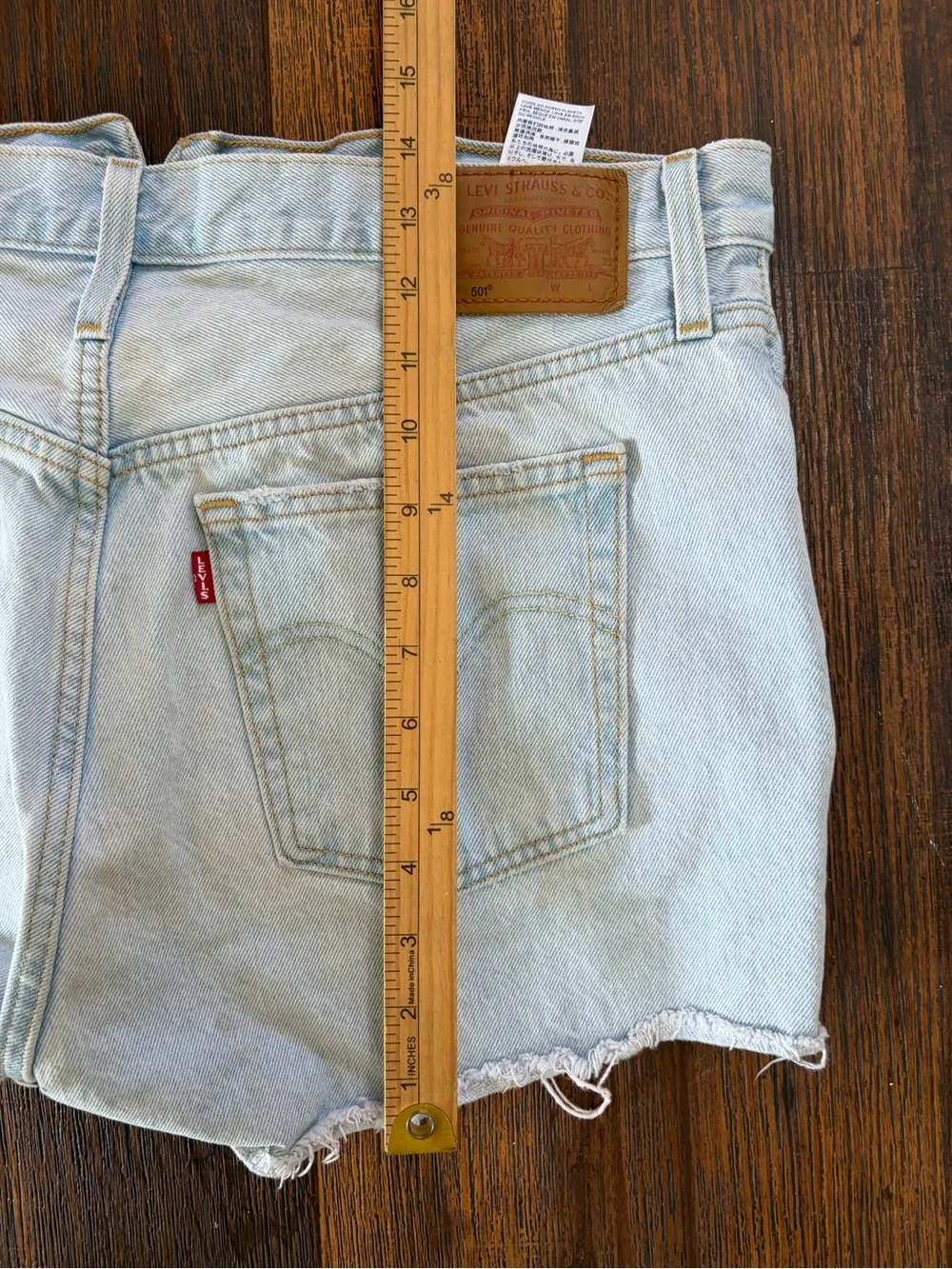 Levis Premium good pre